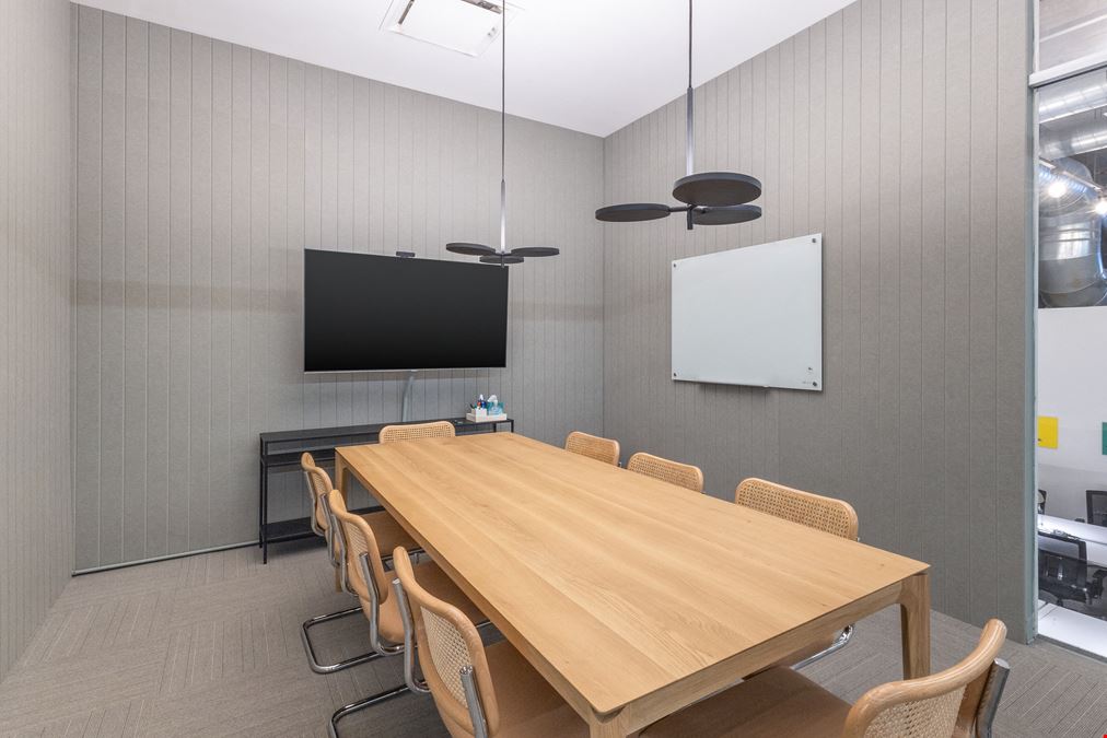 The Yard: Herald Square