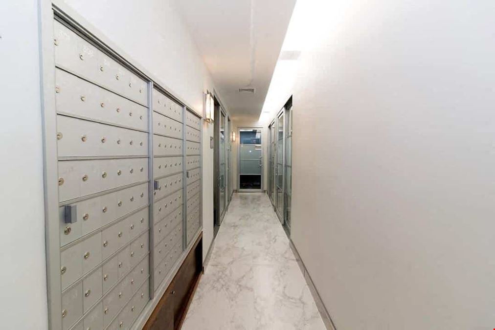 Jay Suites Grand Central