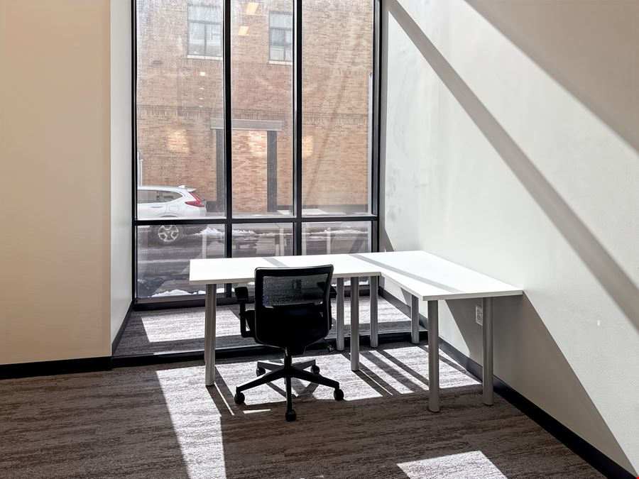 Regus - Wilmington - N Market St