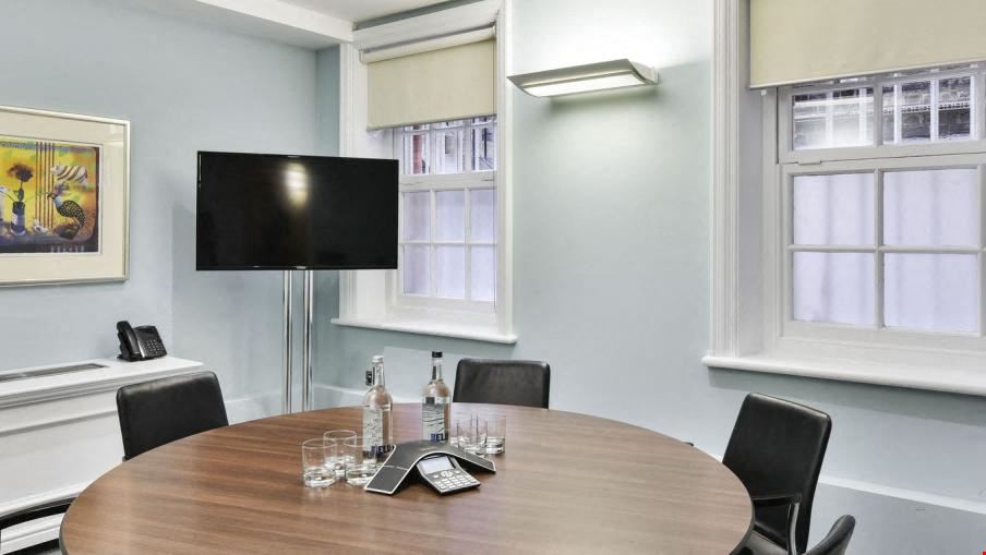 Argyll - Pont Street