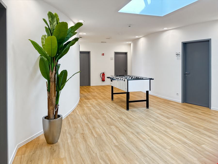 Regus - Globe