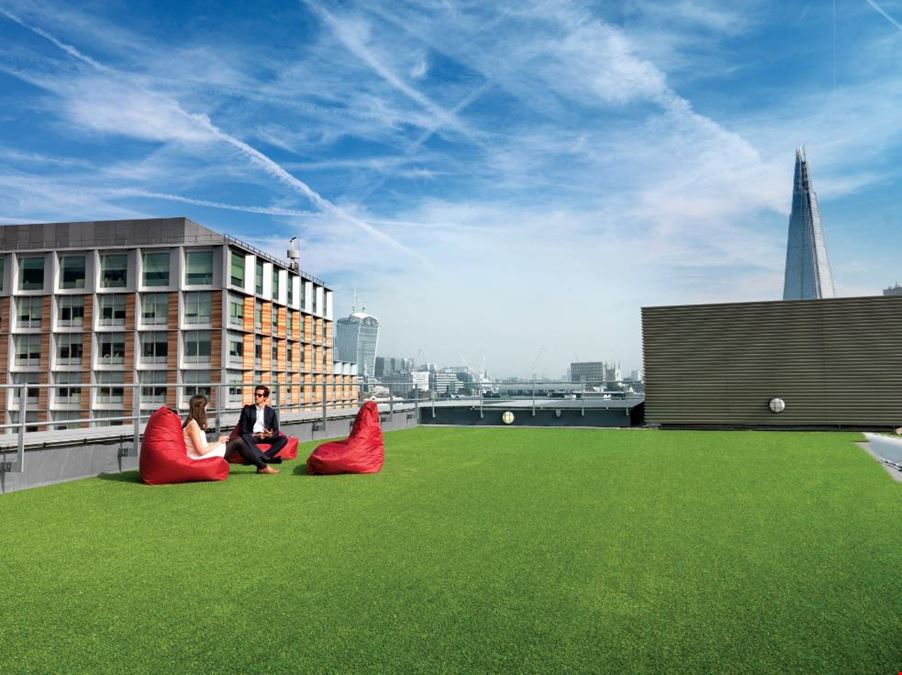 Kitt - Crane Building