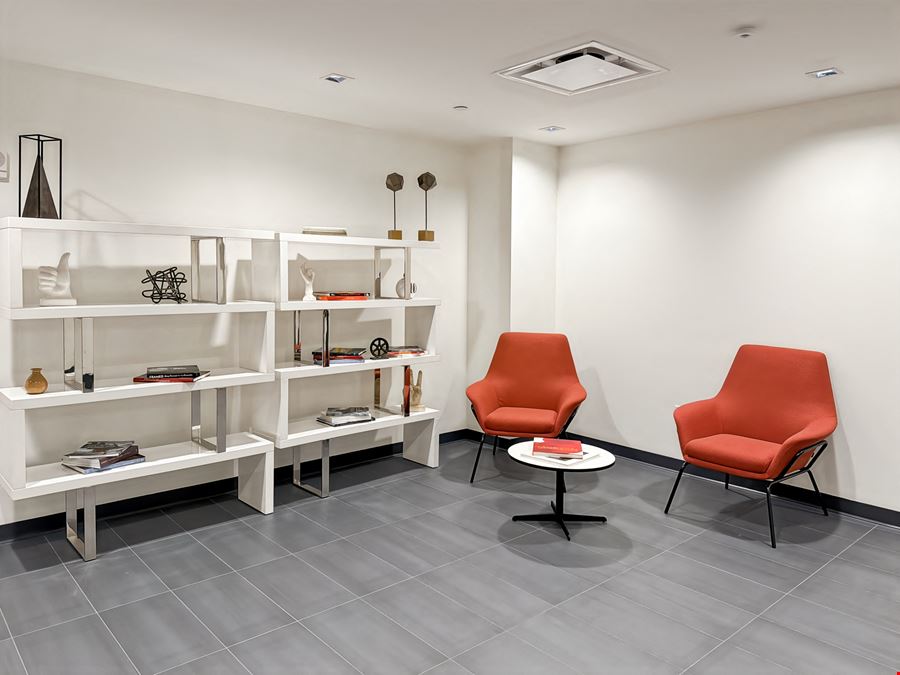 Spaces - New York - 14 Penn Plaza 225 West 34th Street