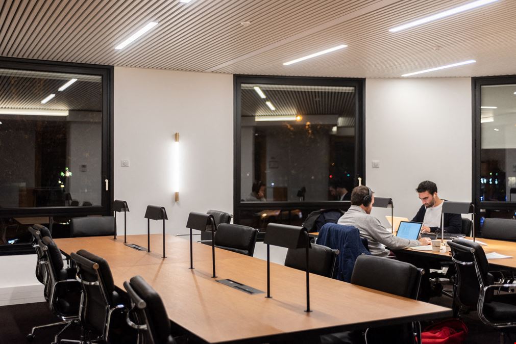 The Bureau - 16 Cours Albert 1er