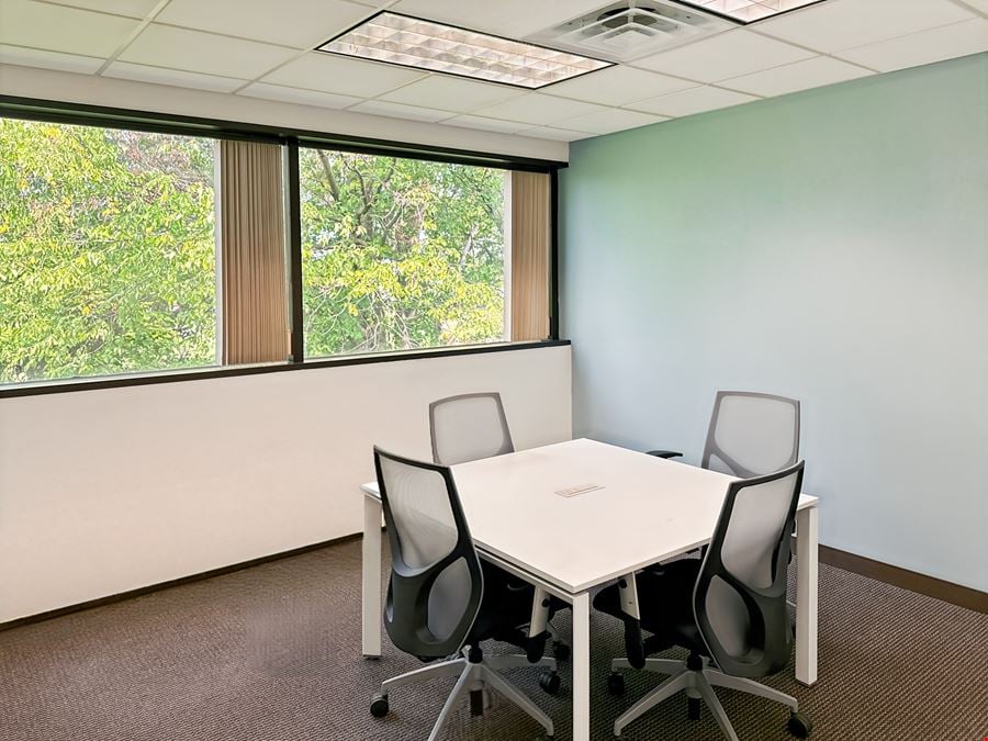 Regus - Dearborn