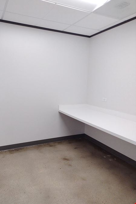 7322-7324 Southwest Freeway