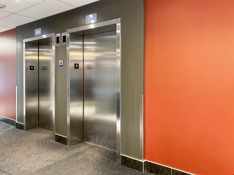 Regus - Levis