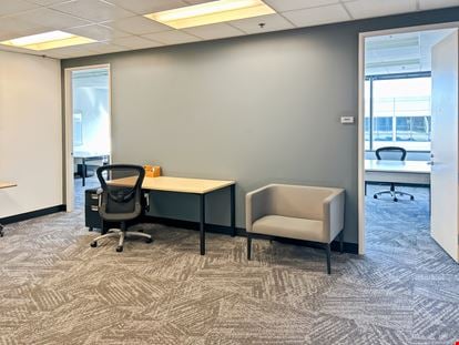 Regus - Indianapolis - Parkwood Crossing Center