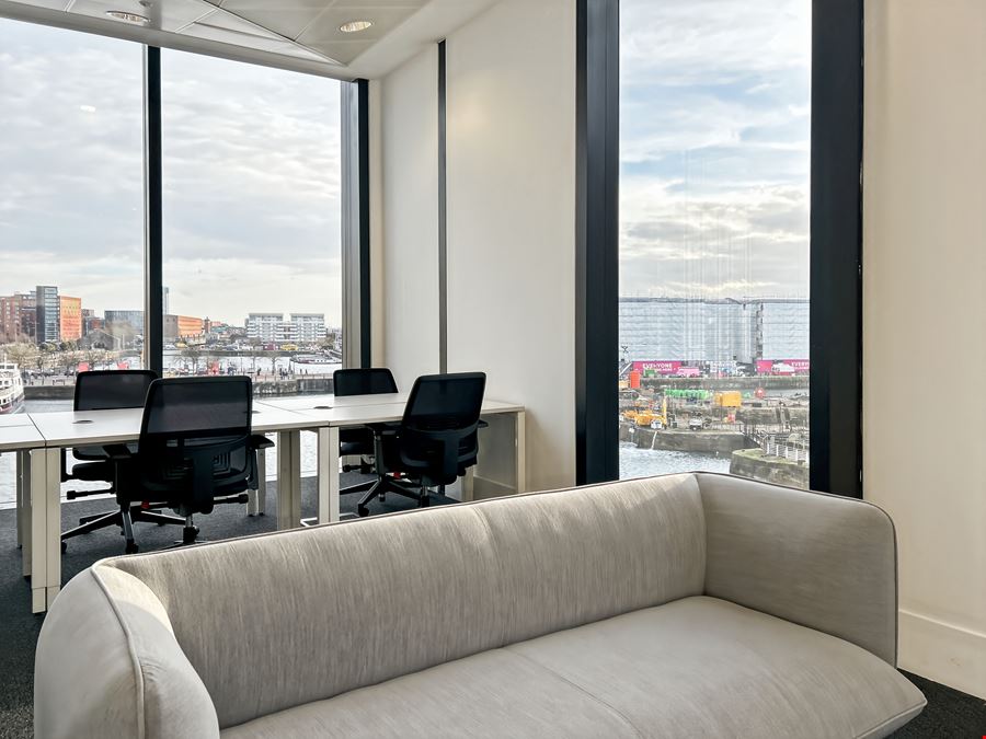 Regus - Mann Island