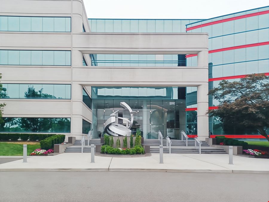 Regus - Hauppauge - 150 Motor Parkway