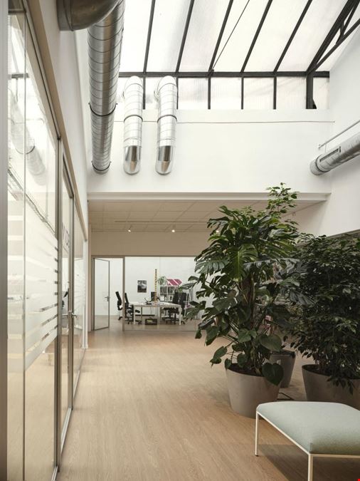 YoRoom Coworking & Office