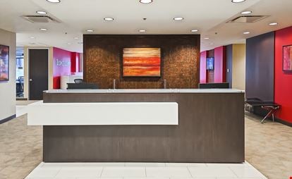 Regus - Des Moines - Hub Tower