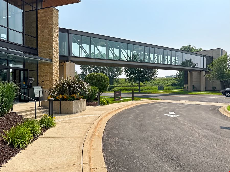 WI, Middleton - Discovery Dr