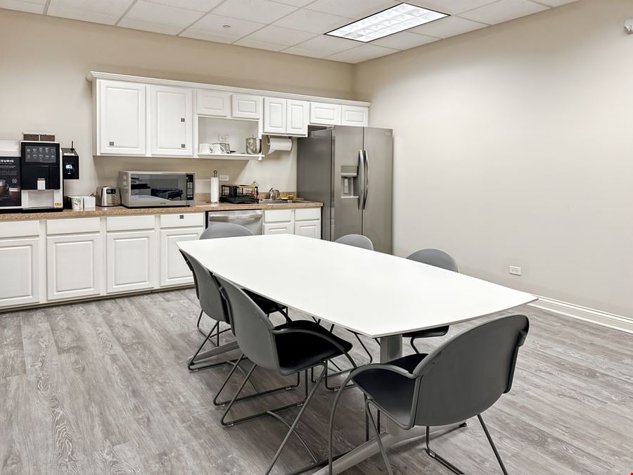 Regus - Libertyville - Winchester Rd