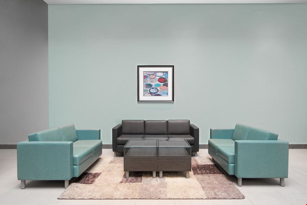 Regus - Richmond Hill
