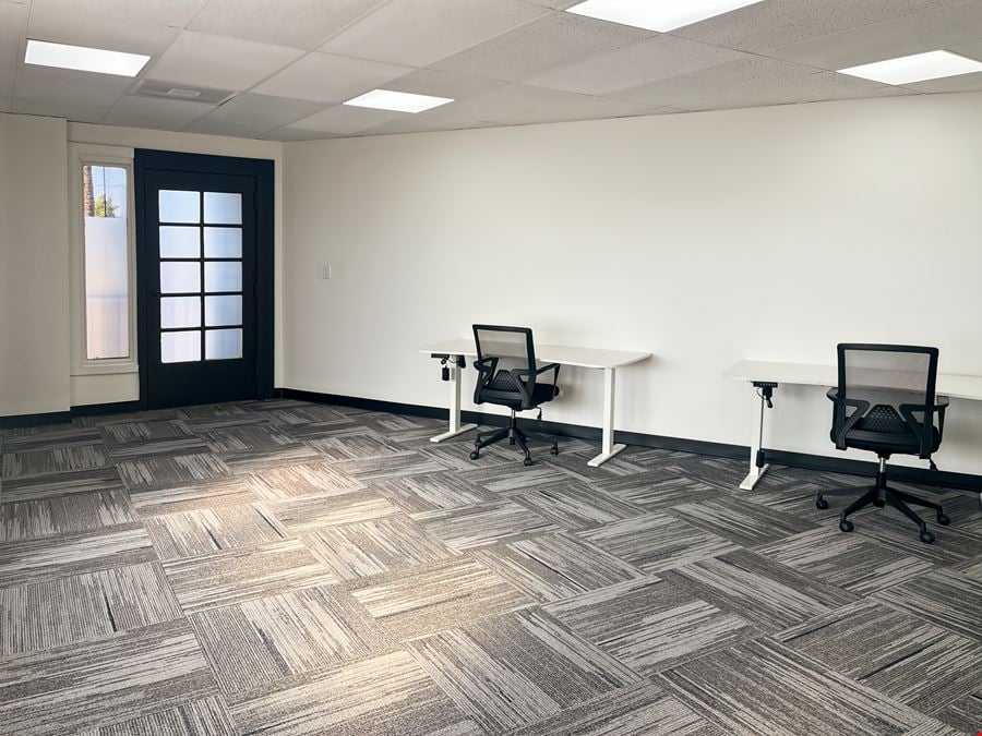 AZ, Phoenix - N 12th St