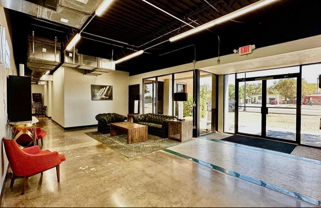 Social Lofts - Solo West