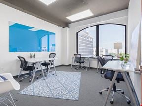 Expansive Private Office for 7+