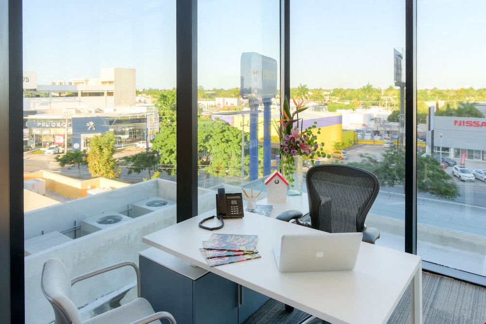 IOS OFFICES - Península Montejo