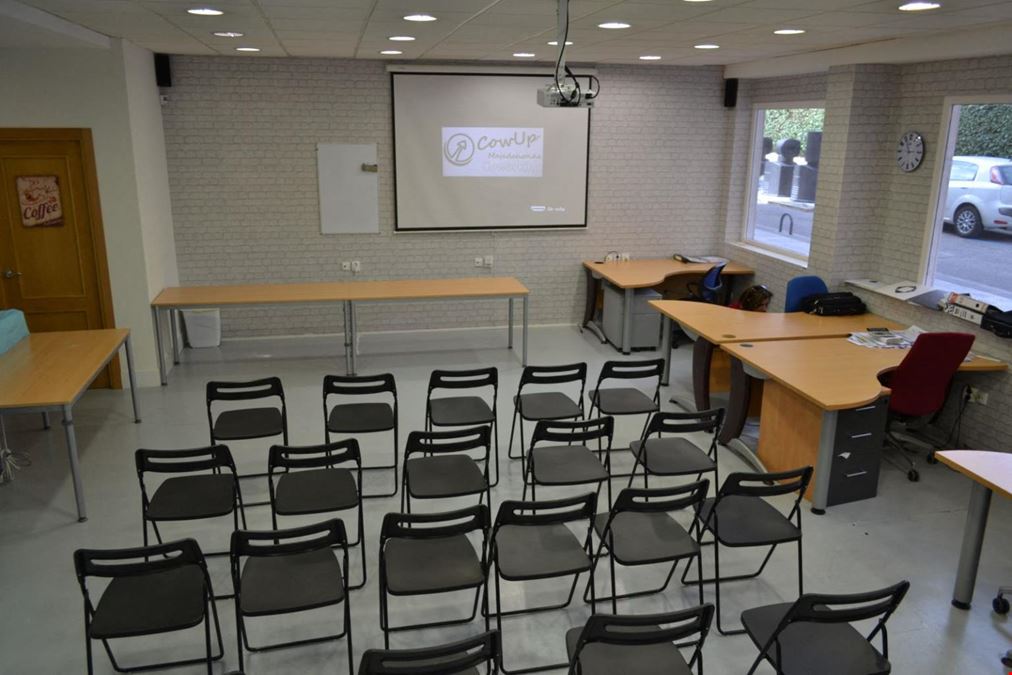 CowUp Majadahonda Coworking