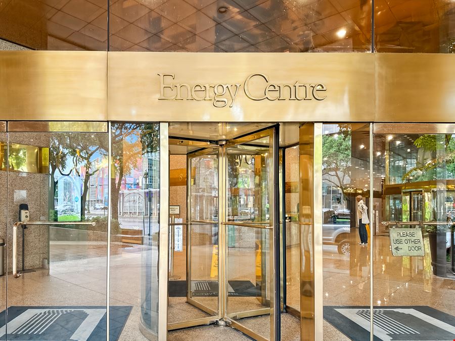 LA, New Orleans - Energy Centre Building