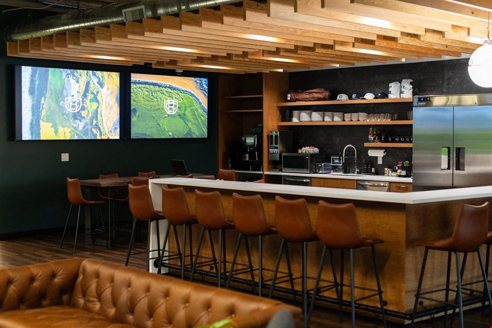 4-5 Person Huddle Room - Portrush