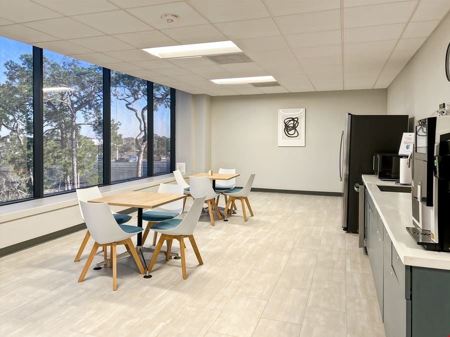 Regus - Clearwater - Countryside Corporate Ctr