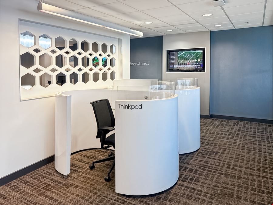 LA, New Orleans - Metairie - One Lakeway