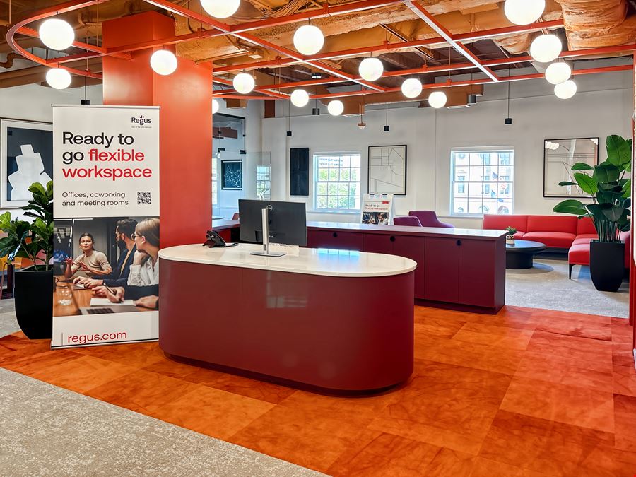 NE, Omaha - 2027 Dodge St