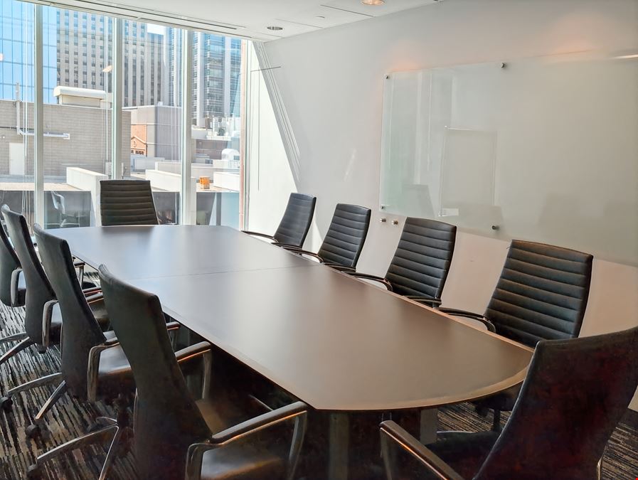 Regus - Toronto - Yonge and Richmond Centre