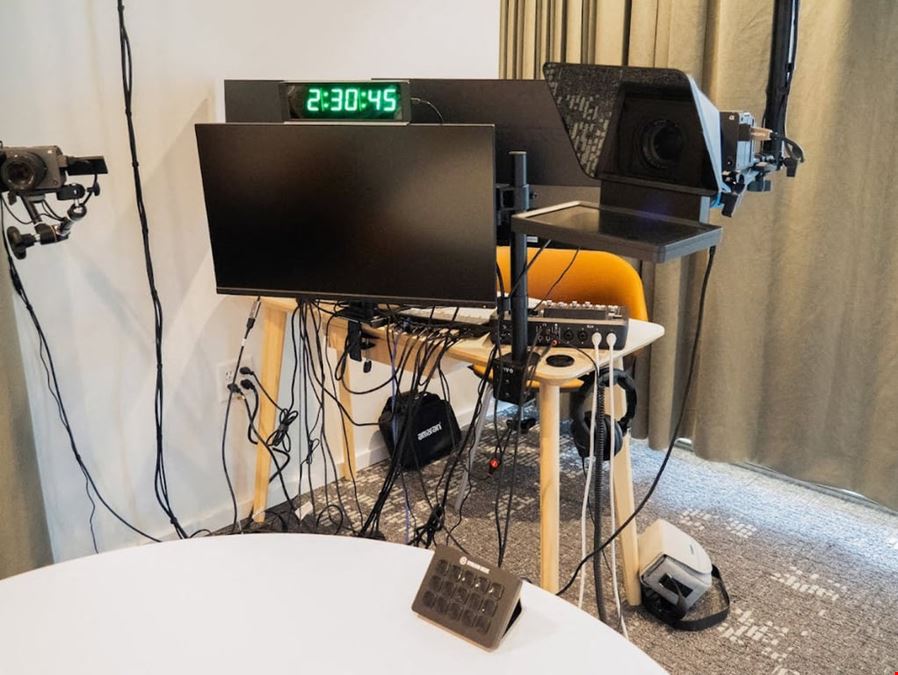 Podcast Studio