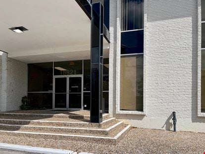 HQ - Buccaneer Ln
