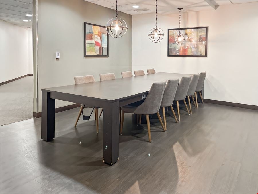 Regus - Tulsa - Executive Tower