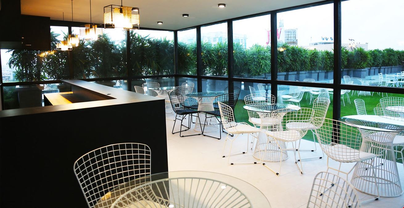 Innov8 - Boston House