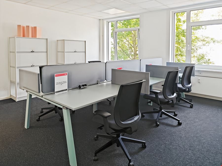 Regus - Röslerstraße