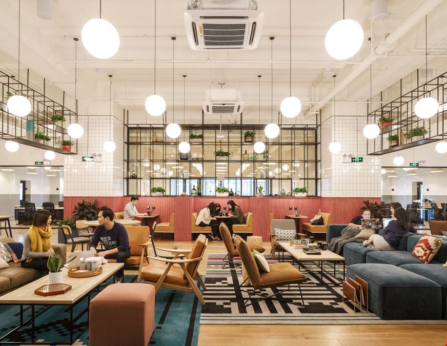 No. 588, Yan'an East Road