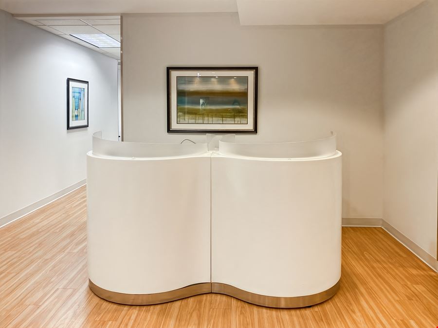 IL, Warrenville - Cantera