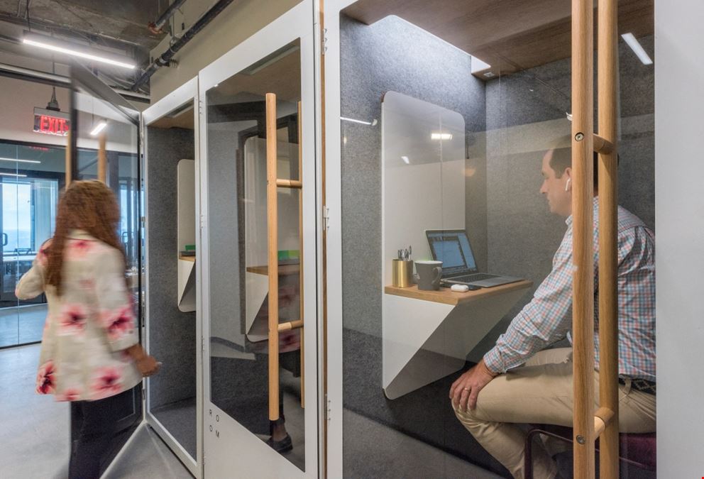 3424 Peachtree Road NE