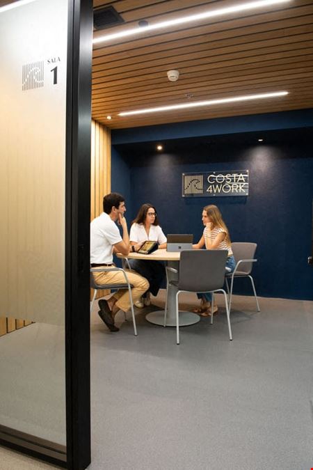 Costa4Work