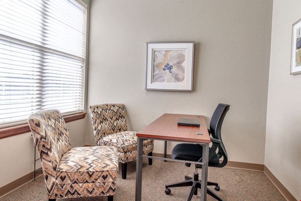 Essential Offices - Edmond