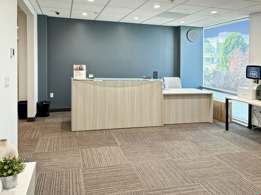 CA, Palo Alto - Page Mill Rd