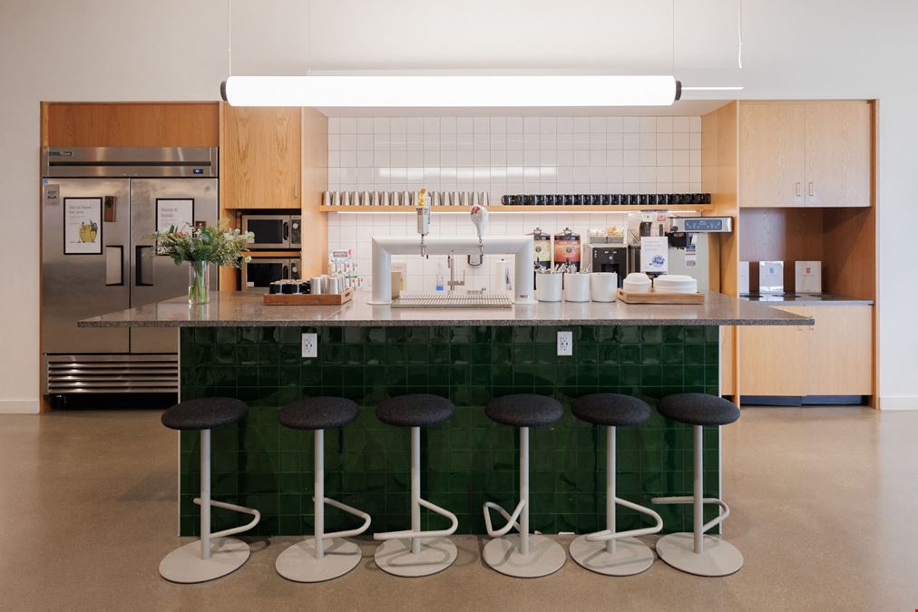 729 N Washington Ave