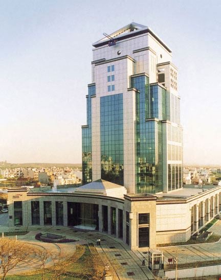 Preview of Simpliwork - DLF Plaza Tower - Gurugram Office space for Rent in Gurugram