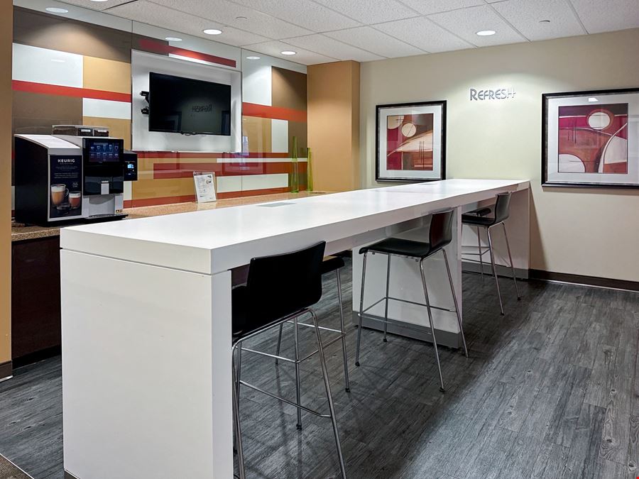 ON, Brampton - Brampton County Court