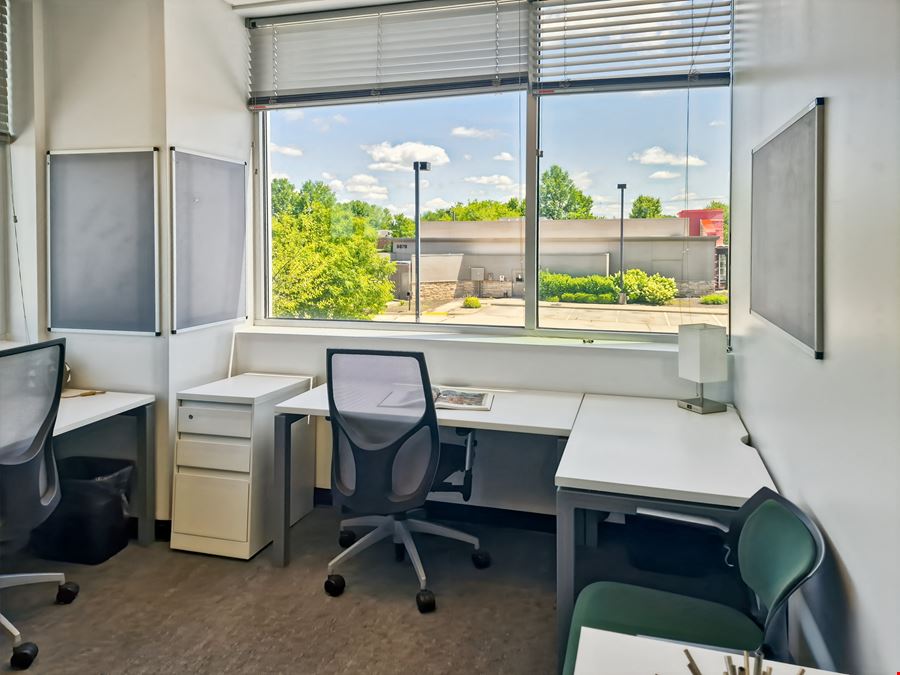 KY, Louisville - Brownsboro Crossing