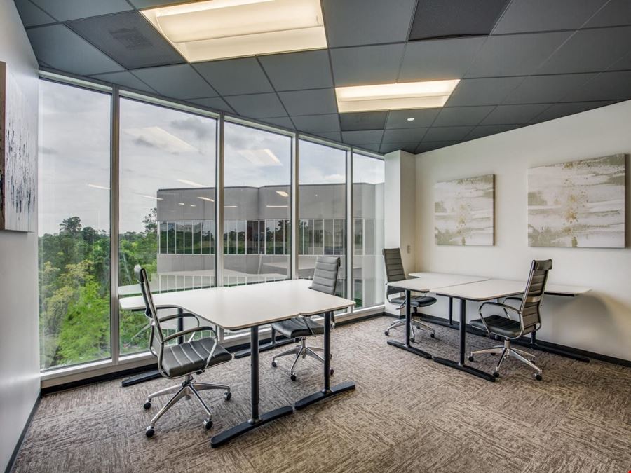 2001 Timberloch Place