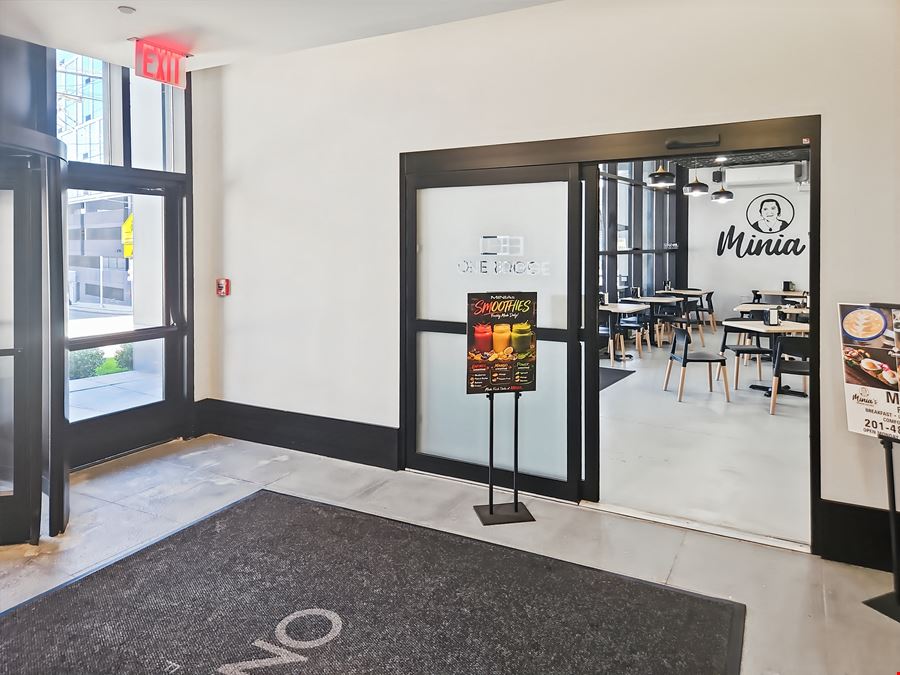 Regus - Fort Lee