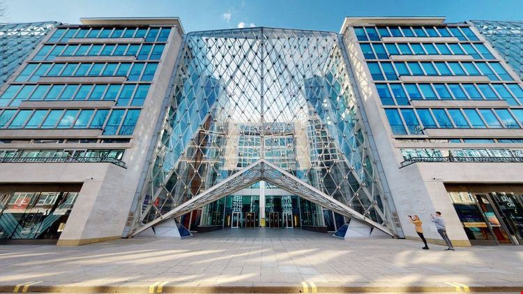 Kitt - 55 Baker Street