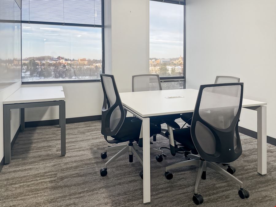 Regus - Pittsburgh - Corporate Dr