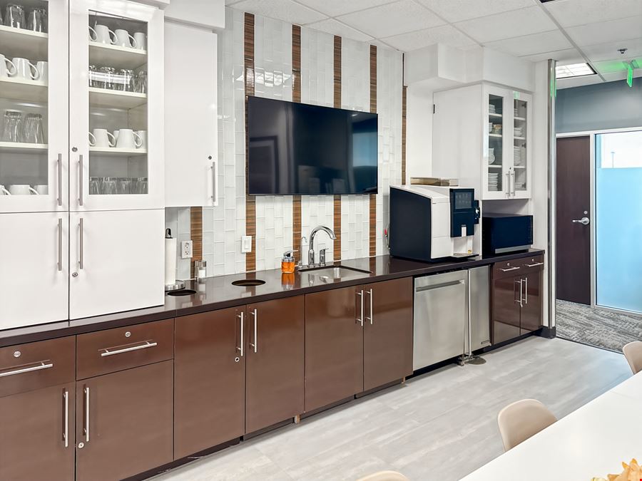 Union Hills Office Plaza